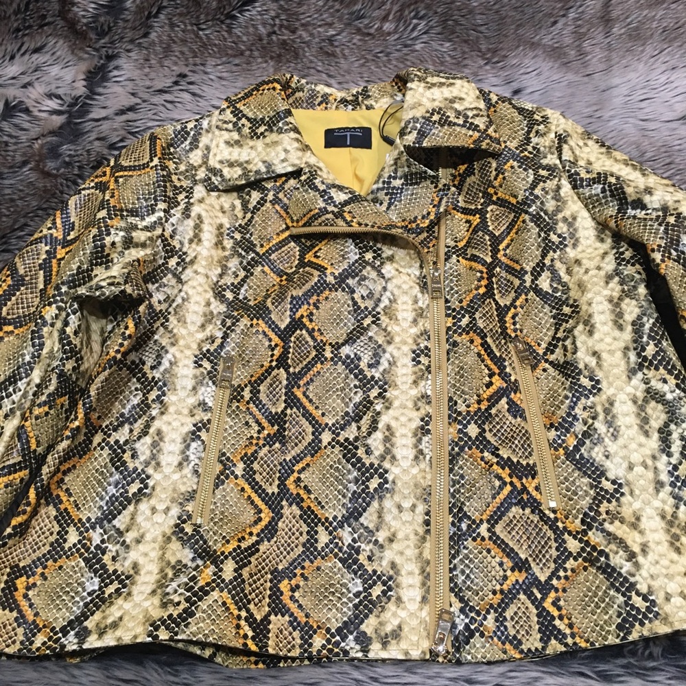 Tahari Yellow Python Faux Leather Jacket *Size XL*
